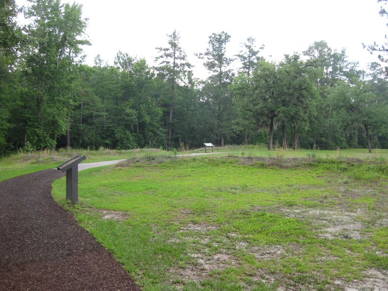 26 Patriot_s Earthworks.JPG
